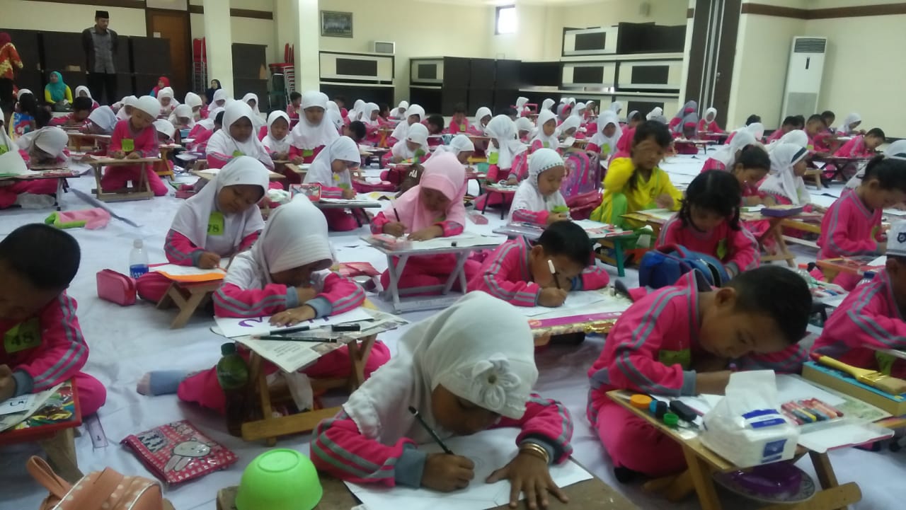 LOMBA ANAK SHOLEH