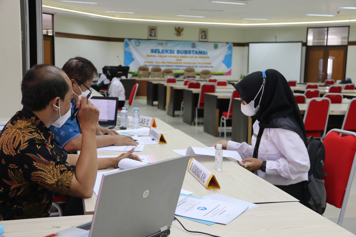 SELEKSI SUBSTANSI BCKS DAN BCPS TAHUN 2021