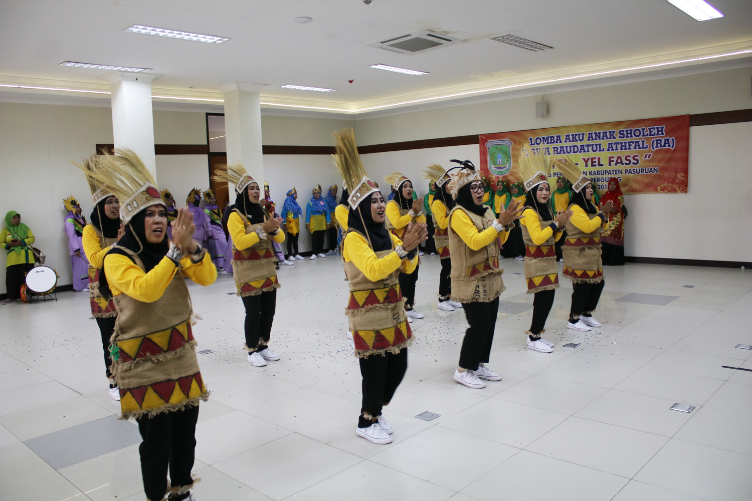 LOMBA ANAK SHOLEH
